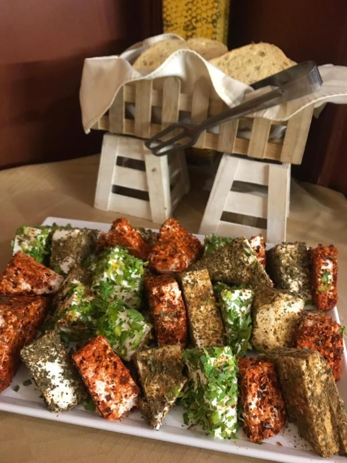Elina Hotel بامبوروفو المظهر الخارجي الصورة