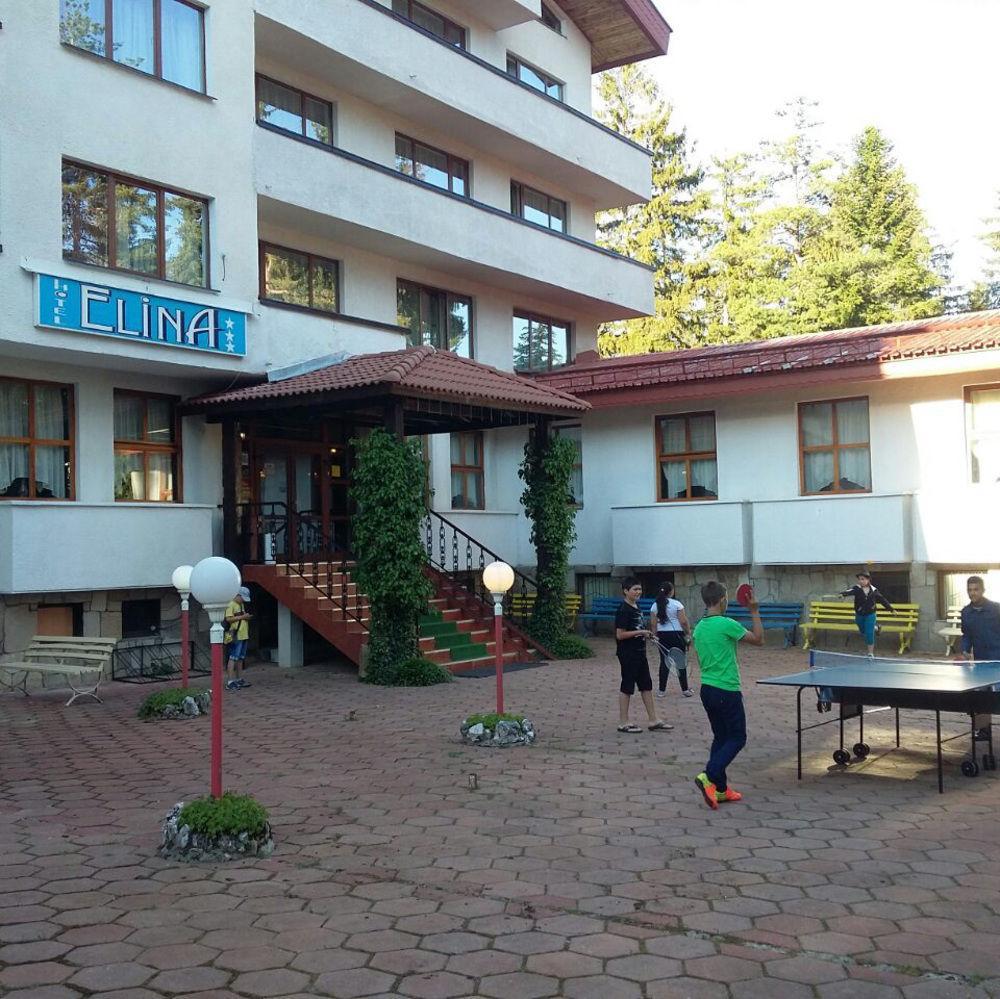 Elina Hotel بامبوروفو المظهر الخارجي الصورة
